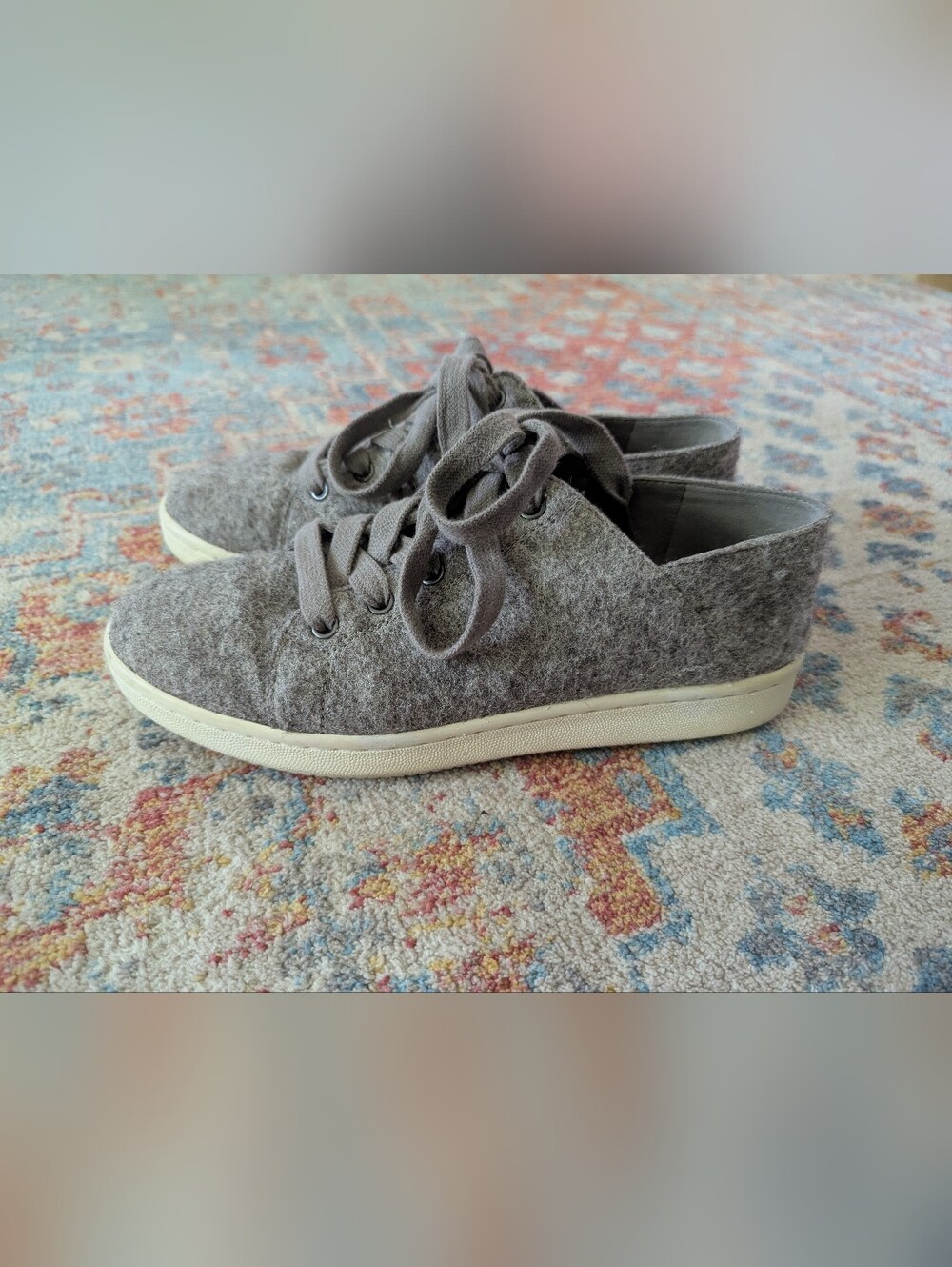 EILEEN FISHER Women’s 9.5 Clifton Gray Felt Wool Lace Up Sneakers Shoes